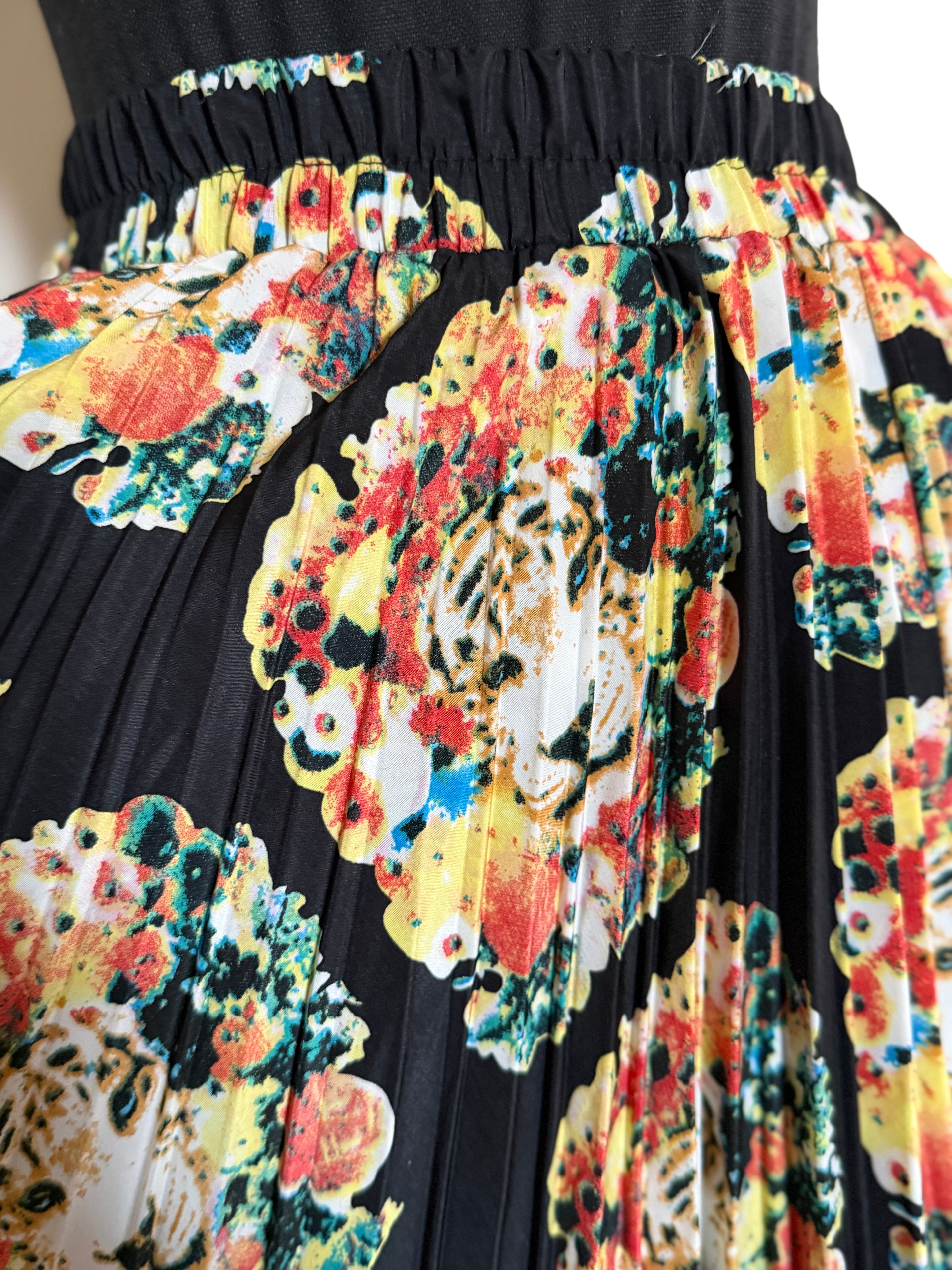 Circle Skirt with Divided Pleats - Tiger Face Print